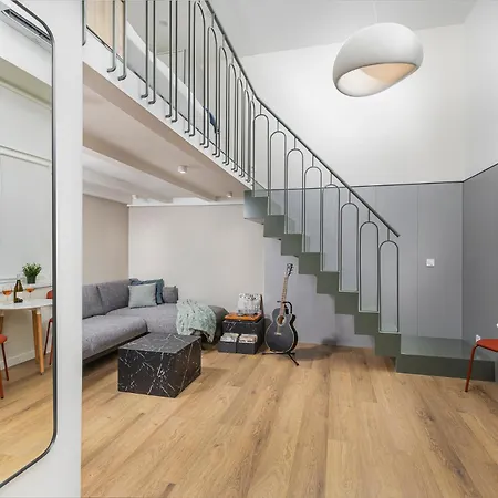 Happy Wow - Mini Apartment